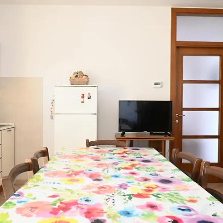 Se157 Senigallia, Comodo Trilocale Con Portico * Сенигаллия